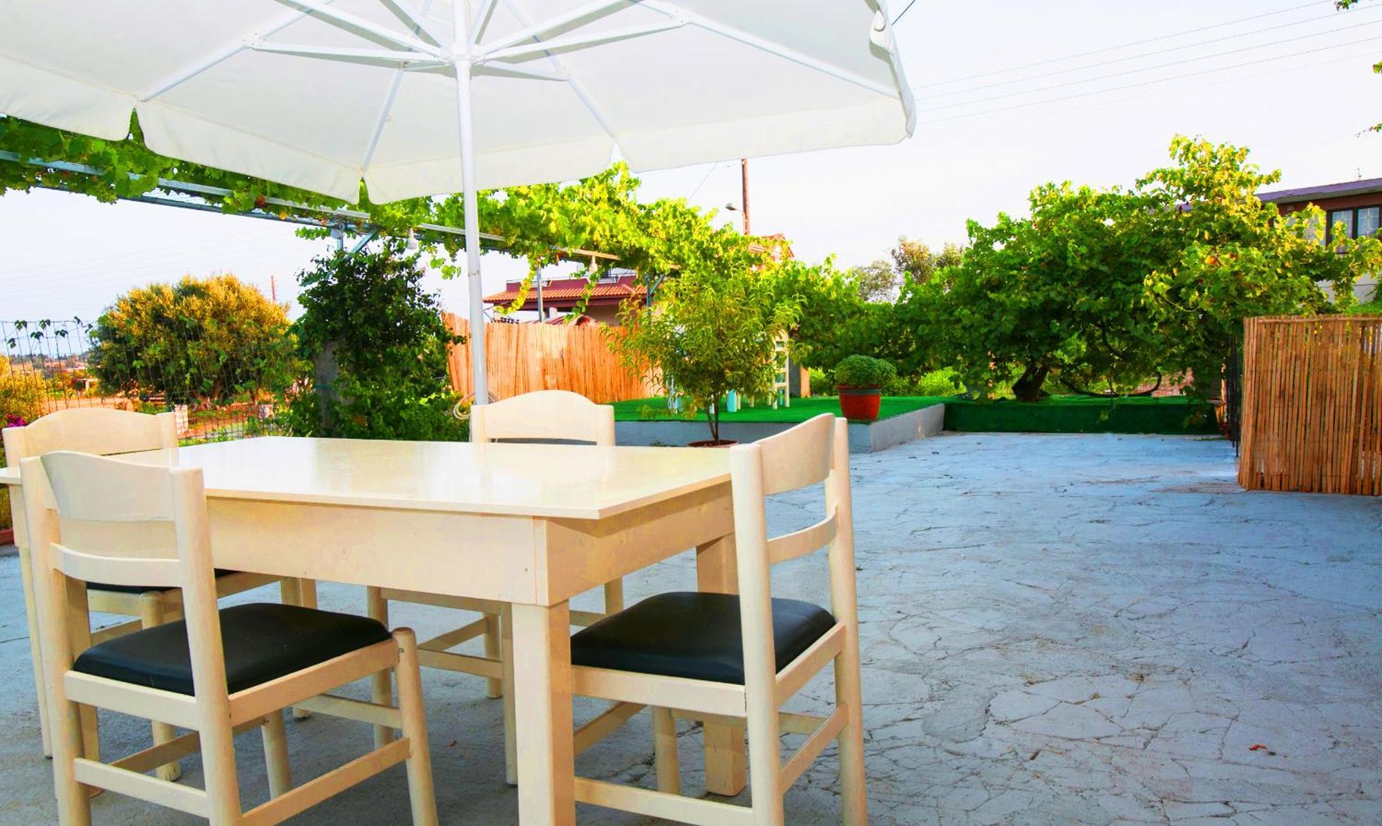 Babi'S Villa - Garden Apartment Lixouri Dış mekan fotoğraf